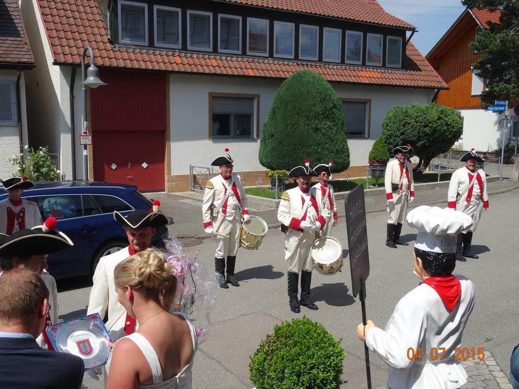 Hotel 4 Jahreszeiten Mit Restaurant Albstadt Esterno foto